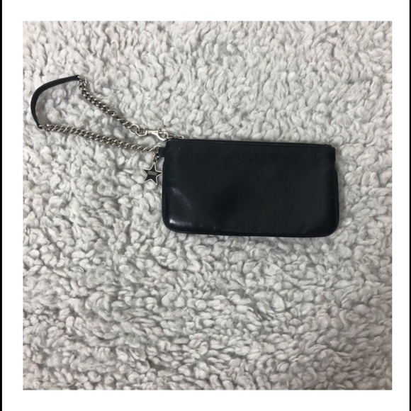 coach leather wristlet hot pink satin inside - Picture 4 of 6